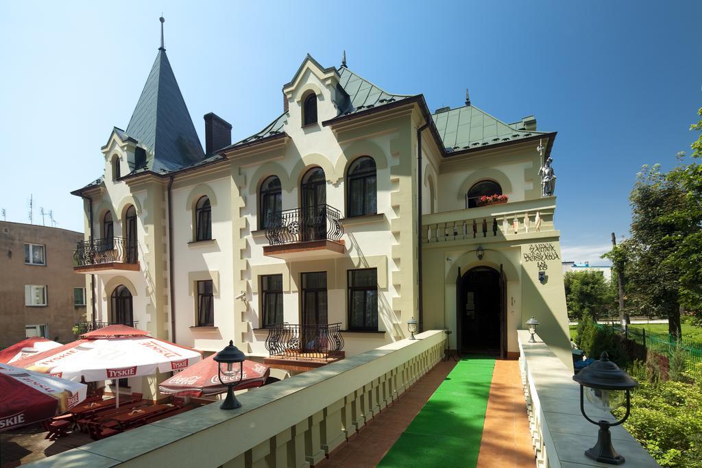 Pensjonat Zamek Derslawa Busko-Zdrój Esterno foto