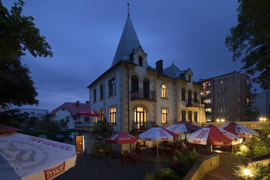 Pensjonat Zamek Derslawa Busko-Zdrój Esterno foto